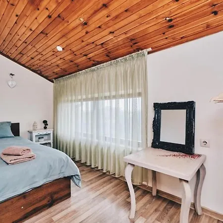 фреди Villa Várna