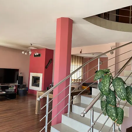 фреди فارنا